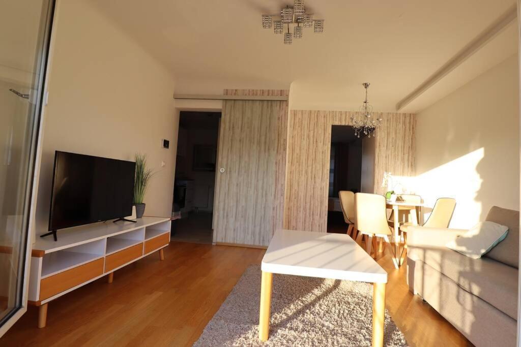Brilliant View: Balcony Home, Modern, Stylish And Newly Renovated Wien Ngoại thất bức ảnh