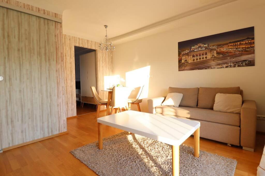 Brilliant View: Balcony Home, Modern, Stylish And Newly Renovated Wien Ngoại thất bức ảnh